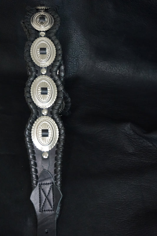 Silver concho detail on BLACK RAIDEN TsukasaJames leather guitar strap