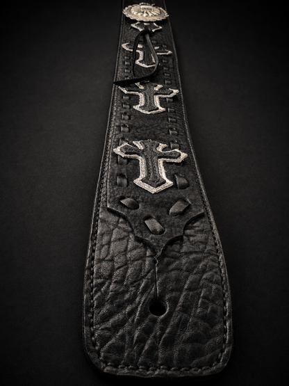 Hardware detail on ANJIN handmade leather guitar strap, TsukasaJames