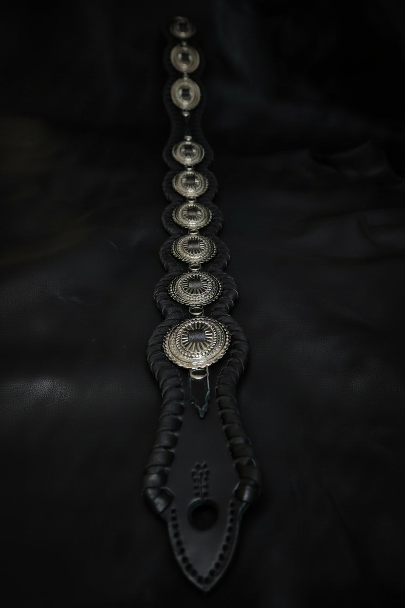 Full length view of BLACK RAIDEN TsukasaJames handmade leather guitar strap