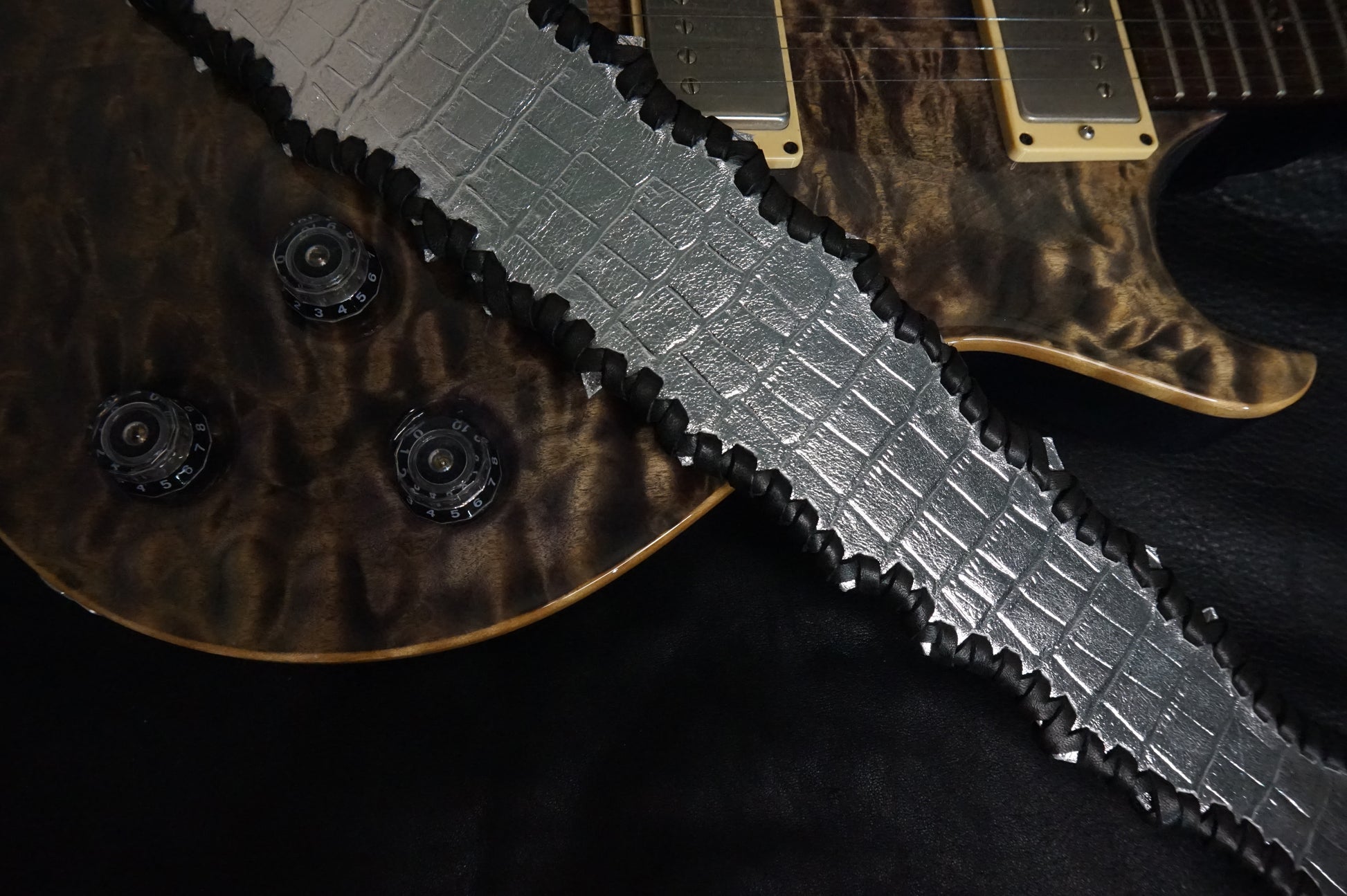 Full length view of HAKU-RYU TsukasaJames handmade leather guitar strap